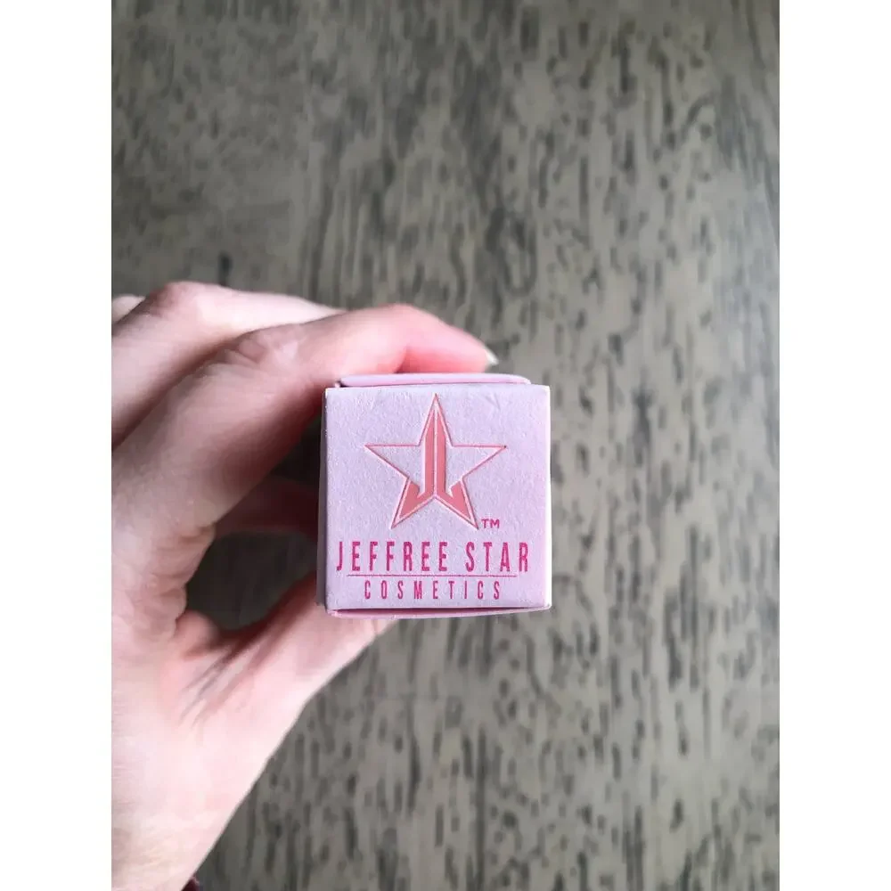 Jeffree Star Velvet Trap Lipstick in Prick